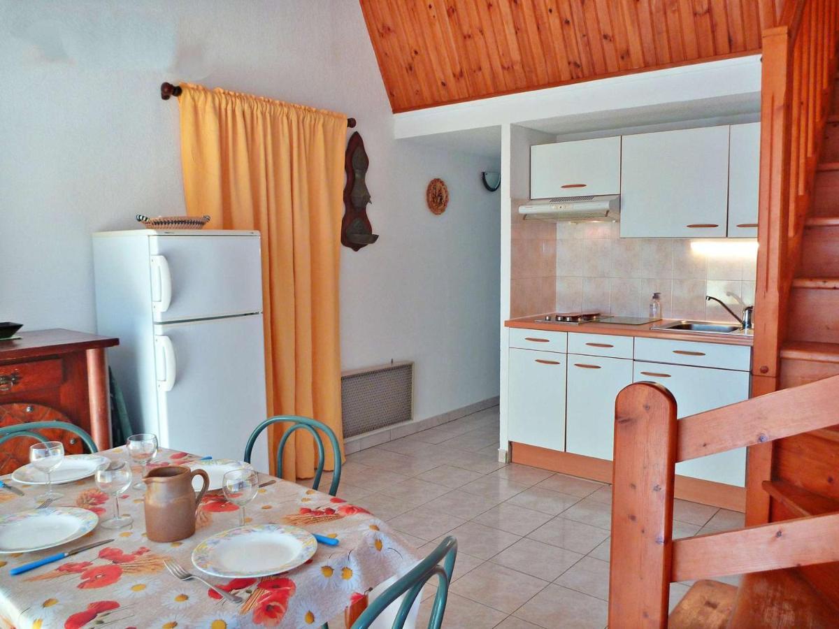 Maison De Vacances Au Canal, 2 Chambres, Animaux Admis, Parking Prive - Fr-1-387-86 Марсейан Экстерьер фото